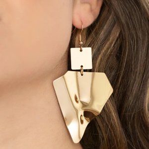 Deceivingly Deco - Gold Earrings